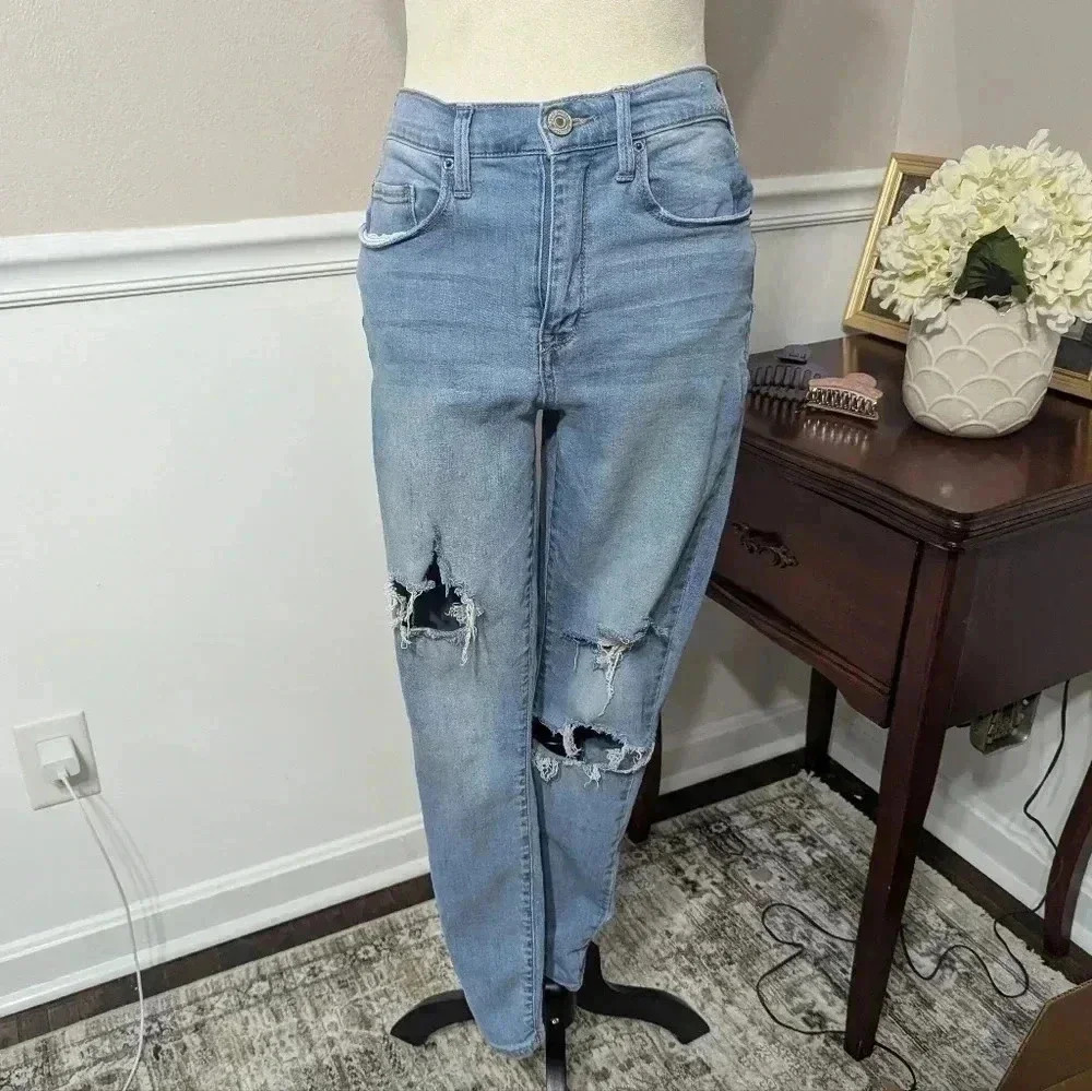 2/$10 Mudd High Rise Skinny Jeans
